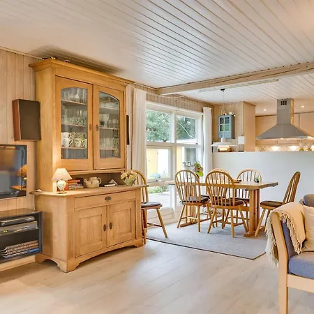 Arnelung - 1-9km From The Sea By Interhome Feriehus *