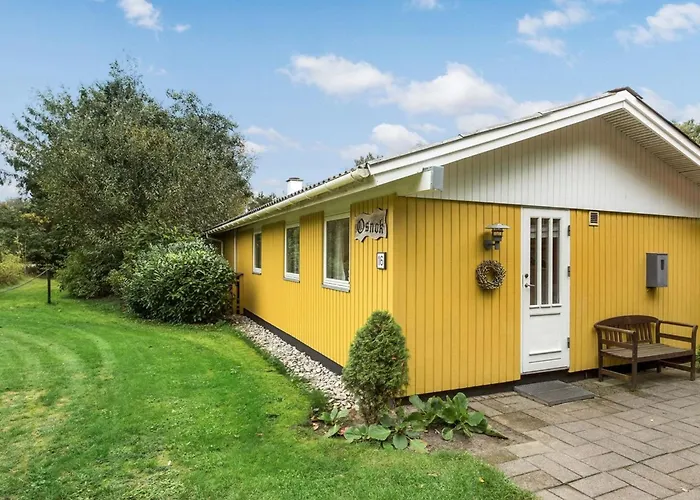 Arnelung - 1-9km From The Sea By Interhome